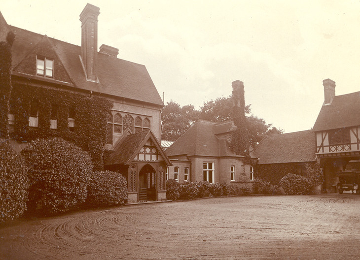 Horsgate in Cuckfield, Sussex c.1910