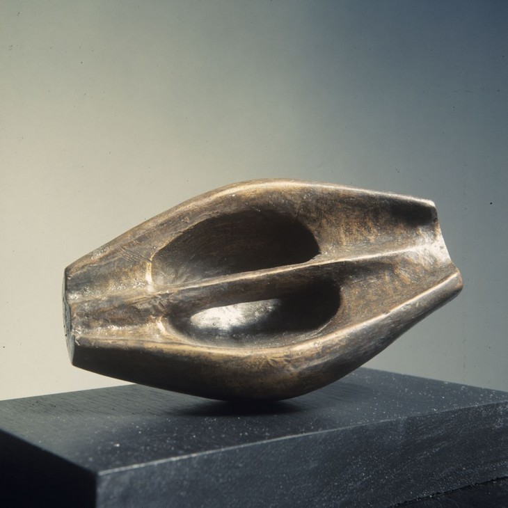 Henry Moore 'Head: Boat Form' 1963