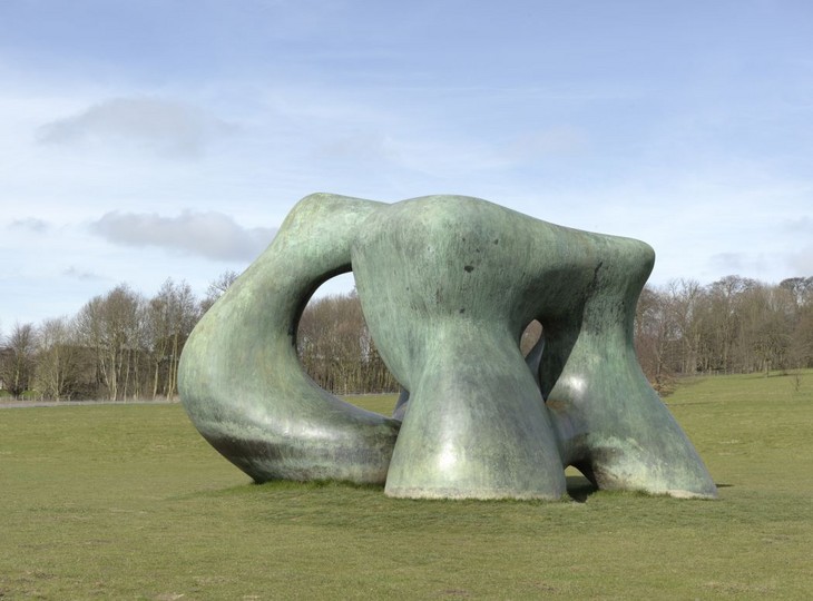Henry Moore 'Large Two Forms' 1966