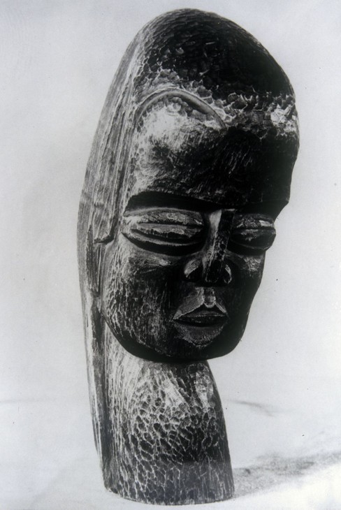 Henry Moore 'Head of a Girl' 1922