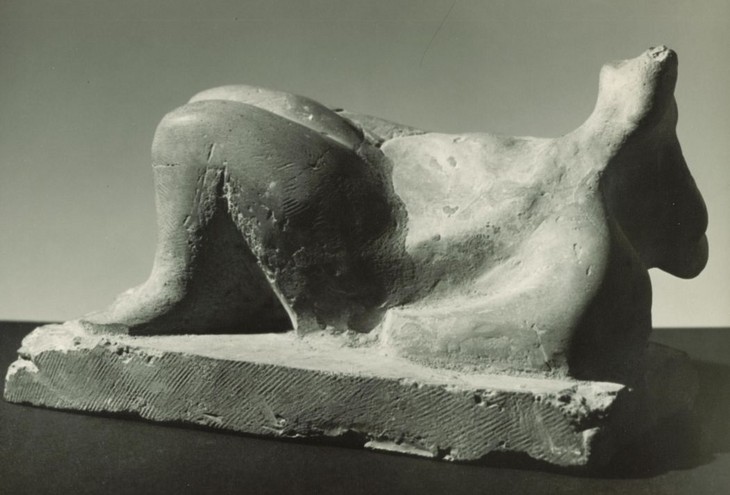 Henry Moore 'Reclining Figure' 1932