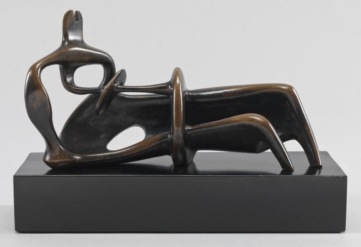 Henry Moore 'Reclining Figure' 1939