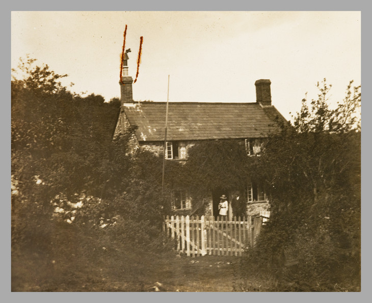 Property Details for Robert Bevan's Cottage, Marlpits 1926