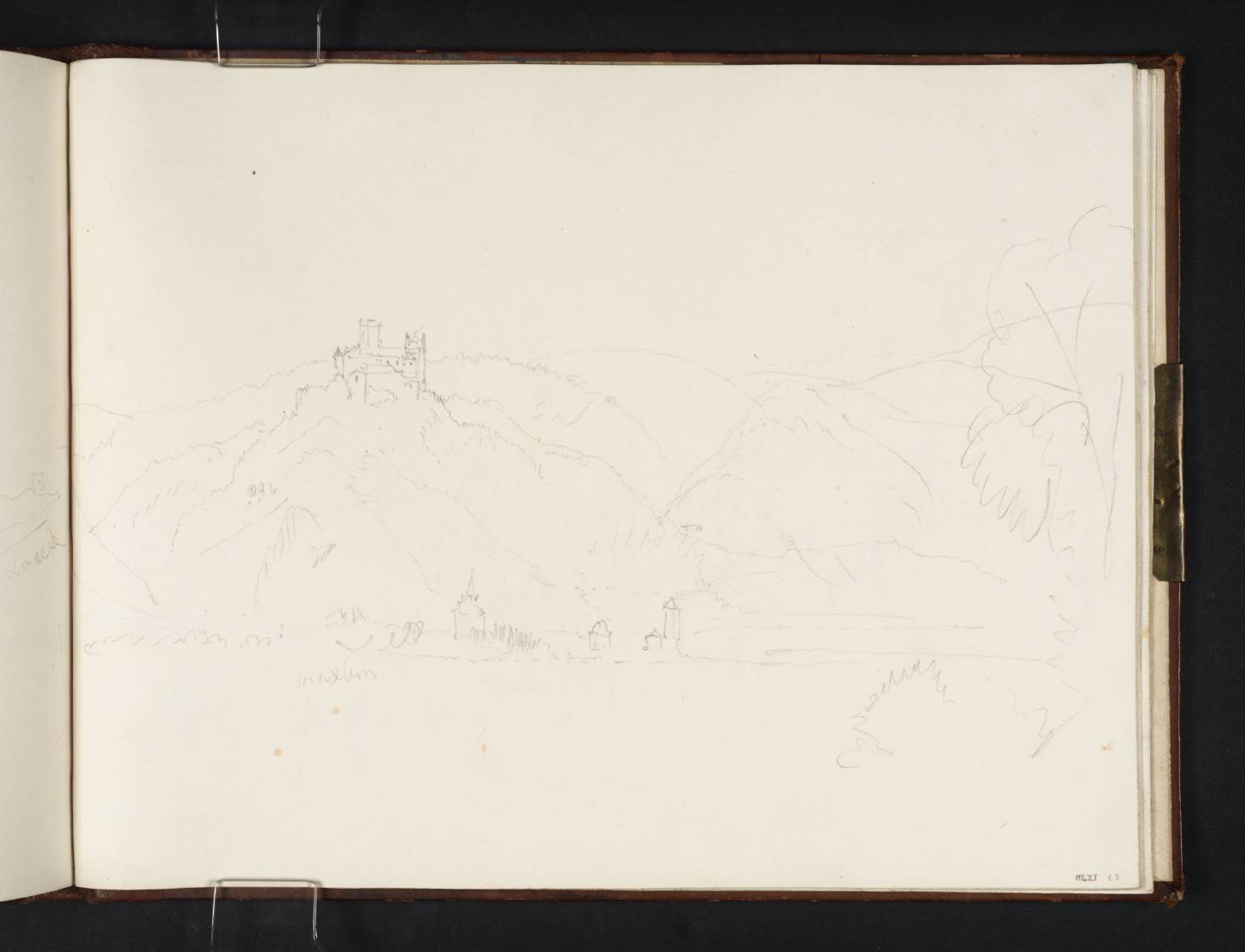 Braubach and the Marxburg from the West Bank