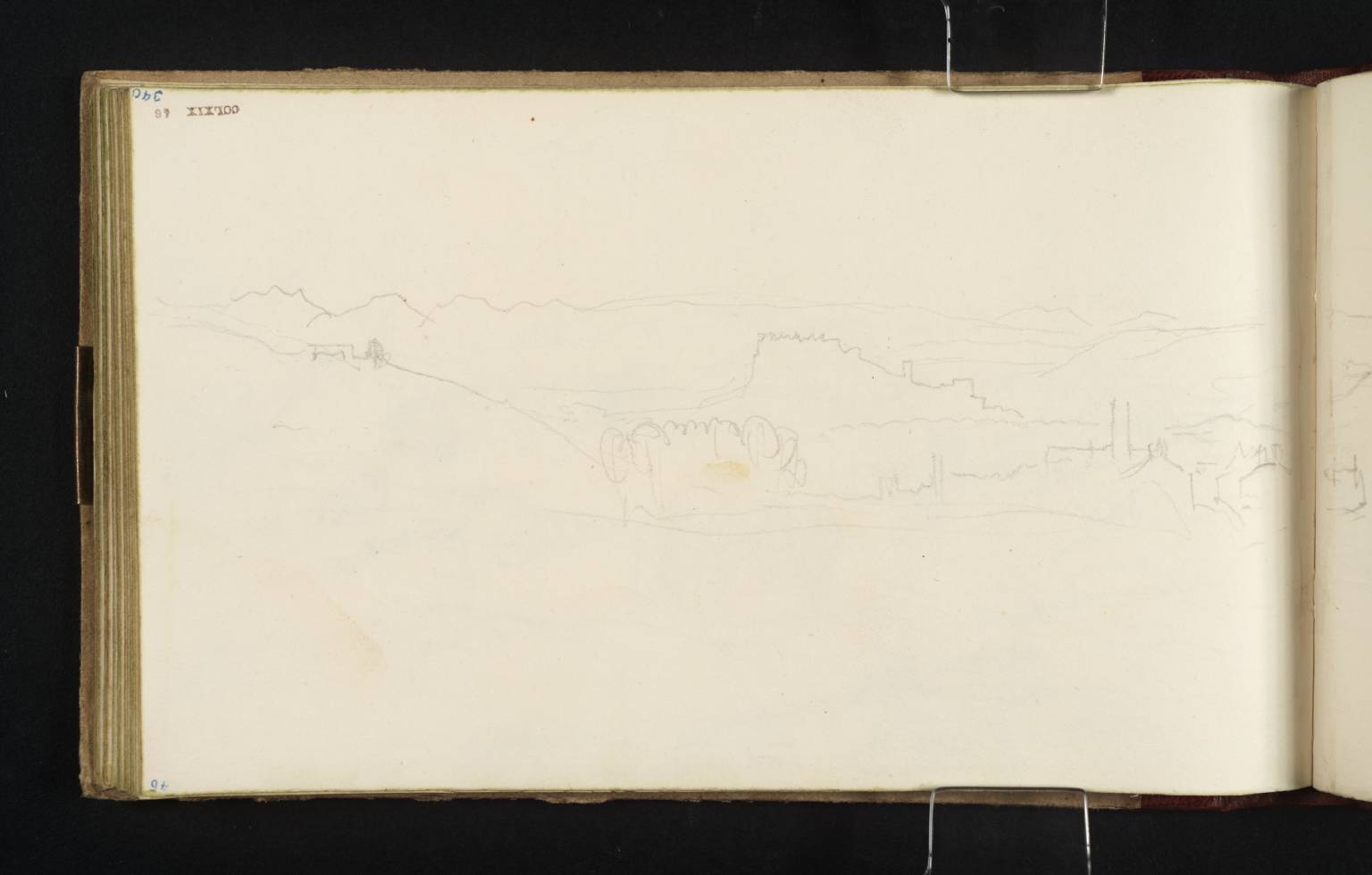 Stirling and St Ninians from the south near Borestone