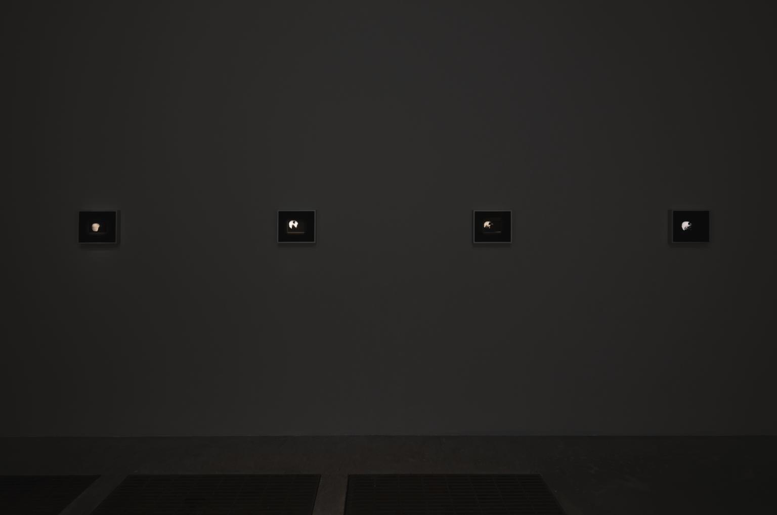 L03364: On Porcelain