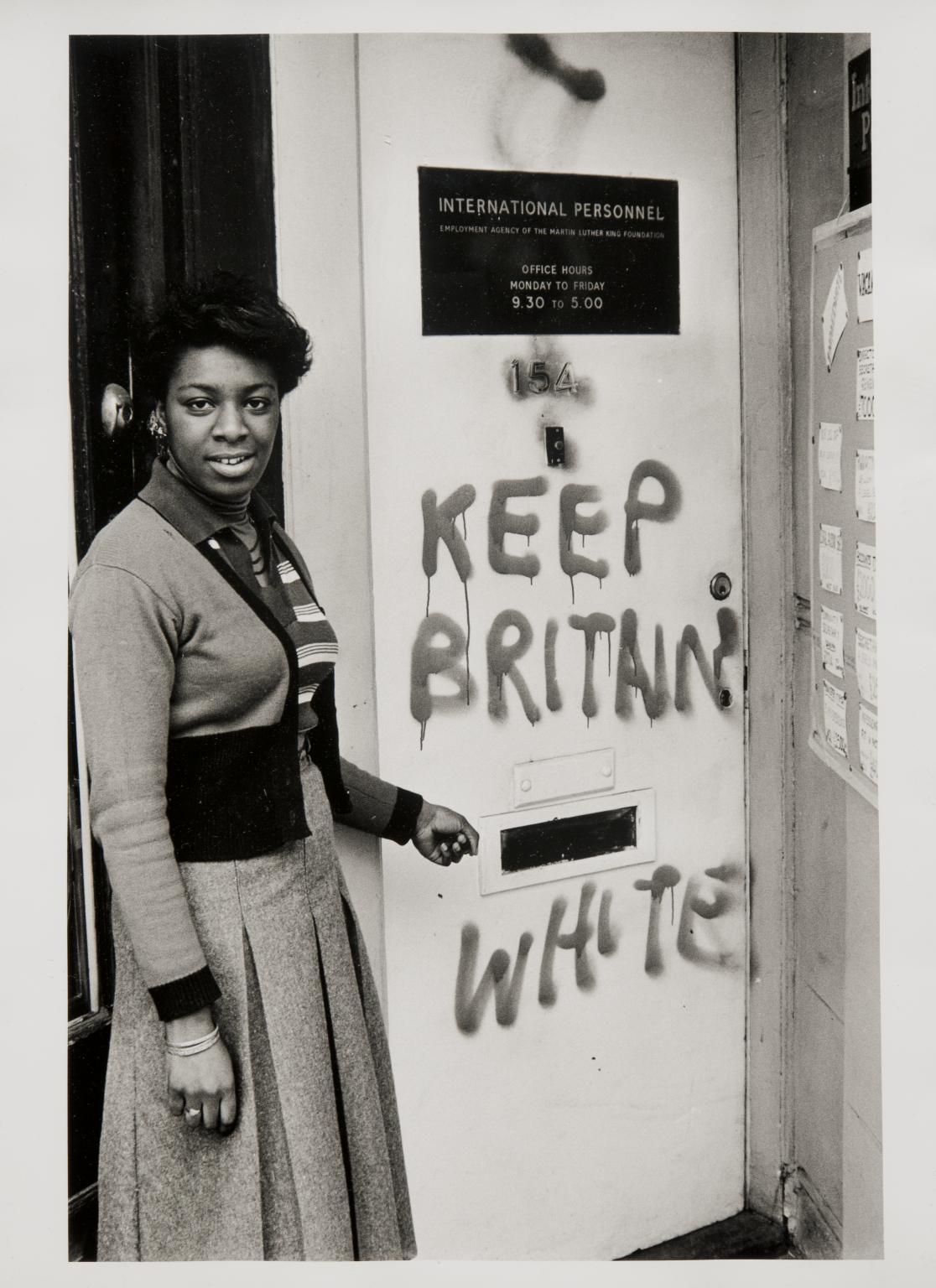 P80293: ‘Keep Britain white’ graffiti, Balham