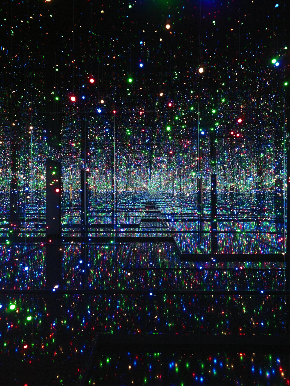 Yayoi Kusama 'Infinity Mirrored Room' Acquired by Crystal Bridges