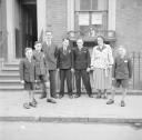 Nigel Henderson, ‘Photograph of the Samuels family’ [c.1949–c.1956]