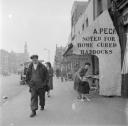 Nigel Henderson, ‘Photograph showing people in an unidentified street’ [c.1949–c.1956]