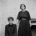 Nigel Henderson, ‘Photograph showing Margaret Gardiner and her son, Martin Bernal’ [c.1949–c.1956]