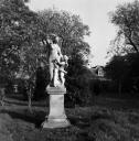 John Piper, ‘Photograph of a garden sculpture at Thorpe Tilney Hall in Thorpe Tilney, Lincolnshire’ [c.1930s–1980s]