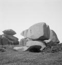 Eileen Agar, ‘Photograph of rocks in Ploumanach’ July 1936