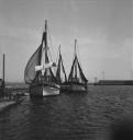 Eileen Agar, ‘Photograph of boats in a port’ [1934]