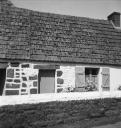 Eileen Agar, ‘Photograph of a cottage’ 1936