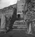Eileen Agar, ‘Photograph of ruins with a broken pillar in Rome’ 1949