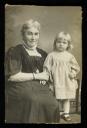 Unknown person(s), ‘Photograph of Eileen Mayo as a child with her mother’ [c.1909]