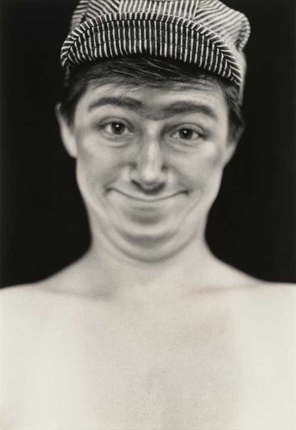 Untitled B', Cindy Sherman, 1975 | Tate