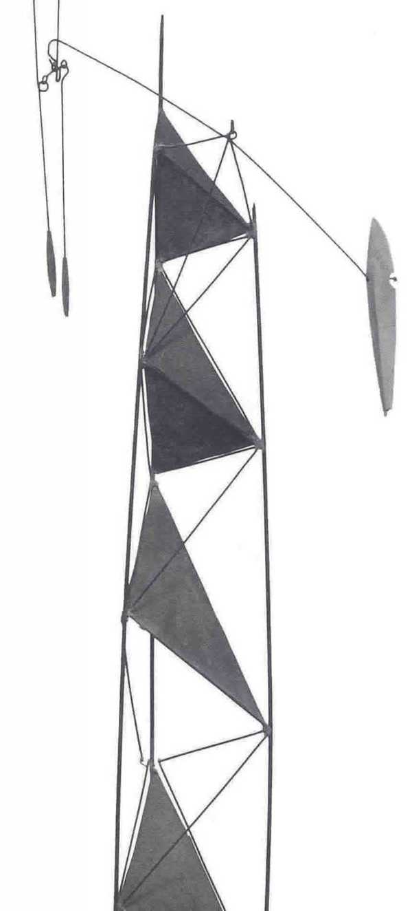 Stabile with Mobile Elements