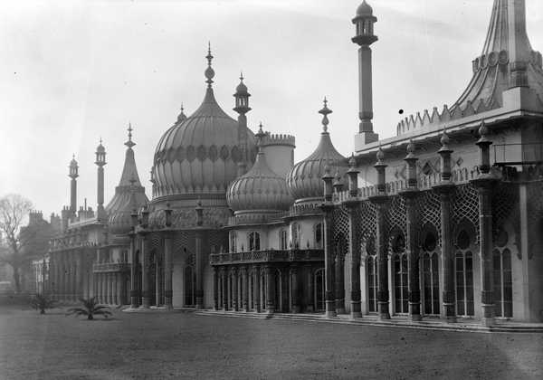 Photograph of the Royal Pavilion in Brighton, Sussex‘, John Piper, [c ...