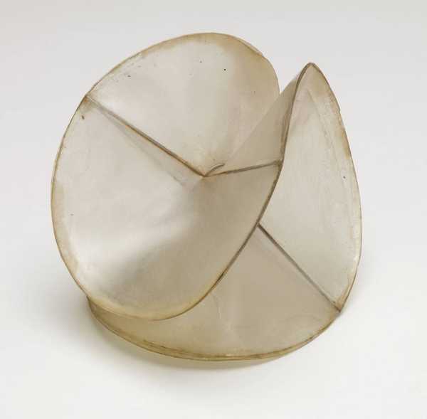 Model for ‘Spheric Theme’