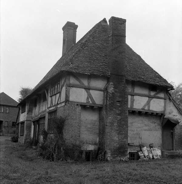 Photograph of The Old Rectory next door to Milstead Church on Frinstead ...