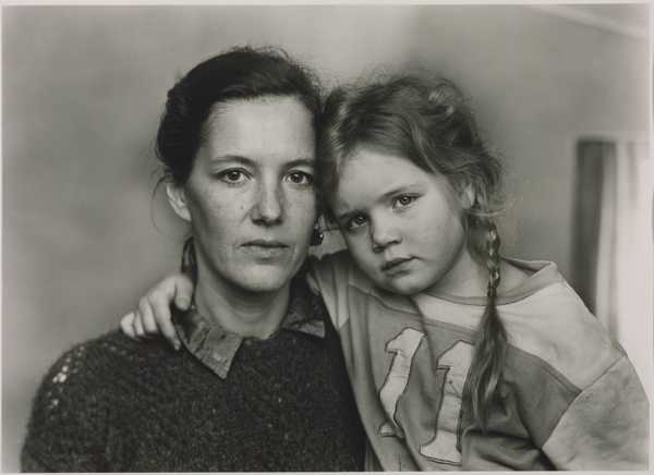 Hannah Erdrich-Hartmann and Jana-Maria Hartmann, Düsseldorf 1987