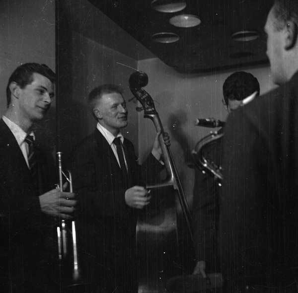 Photograph showing a group of jazz musicians‘, Nigel Henderson, [c.1949 ...