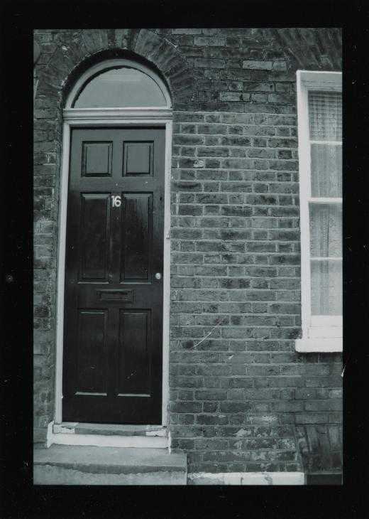 Die Familie Schneider　Gregor Schneider Die Familie Schneider', Gregor Schneider, 2004 | Tate