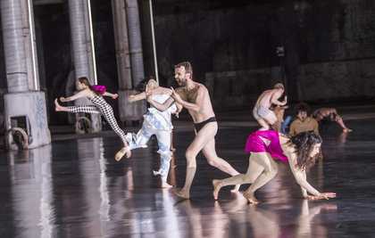 Gianmarco Bresadola 10000 Gestes Volksbühne Berlin 2018