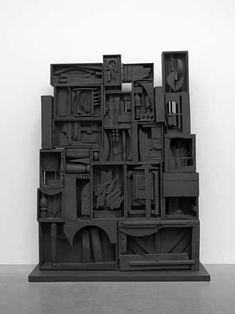 Fig.10 Louise Nevelson, Black Wall 1959