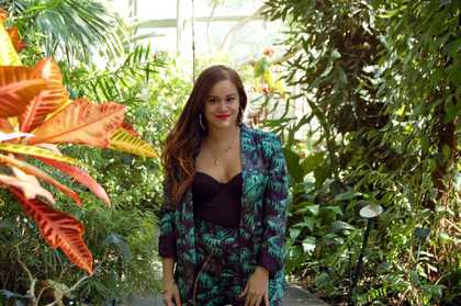 Portrait photograph of Laura Zelaya contributor in Tate Intensive 2019