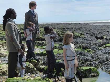 ​Finding Fanon 2016 UHD Digital Video screenshot Courtesy of Larry Achiampong and David Blandy Photo Claire Barrett​