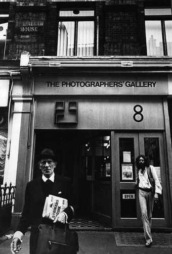 Dorothy Bohm, The facade of The Photographers’ Gallery, London 1971