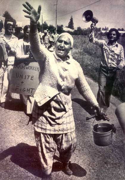 Film still: Anand Patwardhan, Uthan De Vela/A Time to Rise 1981