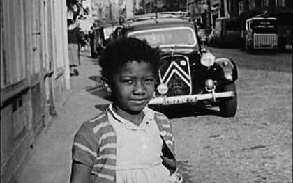 Film still from Afrique sur Seine
