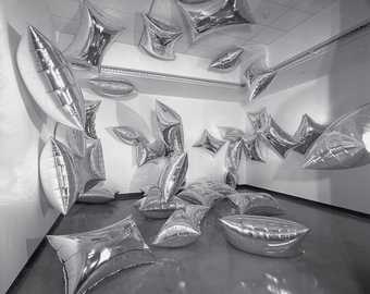 Andy Warhol Silver Clouds 1966