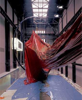 Anish Kapoor Marsyas being installed in the Turbine Hall