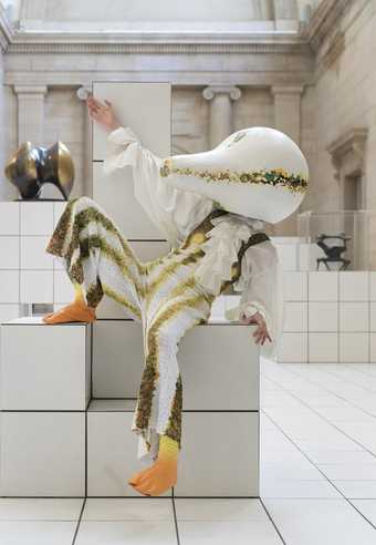 Photograph of The Squash artwork at Tate Britain