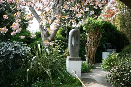 Barbara Hepworth Stone Sculpture (Fugue II) 1956 in the Barbara Hepworth Museum and Sculpture Garden