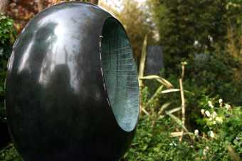 Barbara Hepworth Spring 1966, sculpture in garden