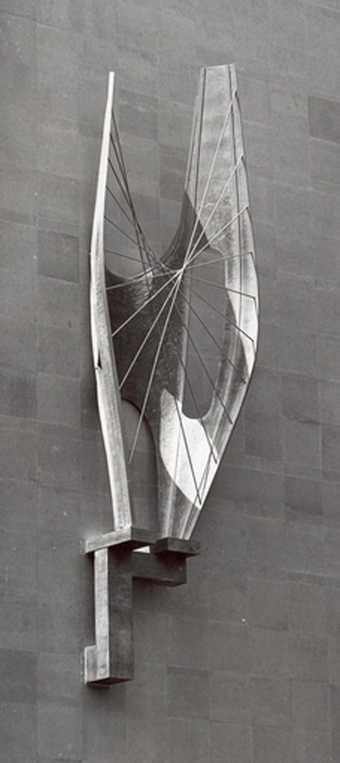 Barbara Hepworth Winged Figure installed on the John Lewis building April 1963