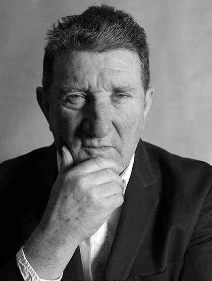 ​Bruce McLean Pose work for plinths