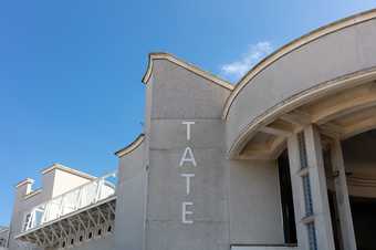 exterior of Tate st ives