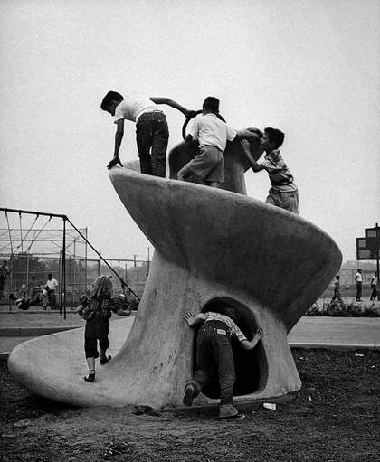 Egon Møller-Nielsen's Spiral Slide c1956