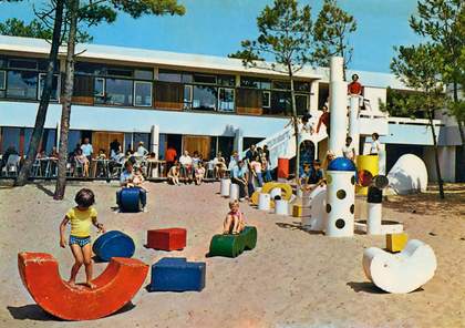 Group Ludic's Submarine, Les Pins de Corduan: Royan, France 1969 
