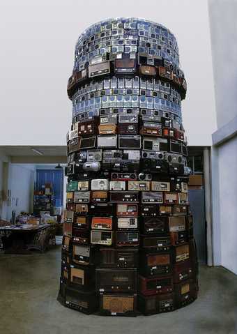 Cildo Meireles Babel 2001