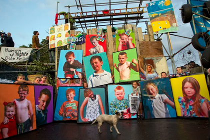 Dale Farm barricade, image (c) Jess Hurd