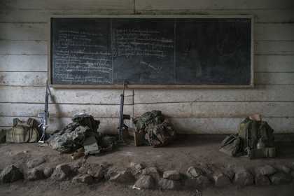 Diana Zeyneb Alhindawi_5_ebola congo drc conflict maimai rebel fardc