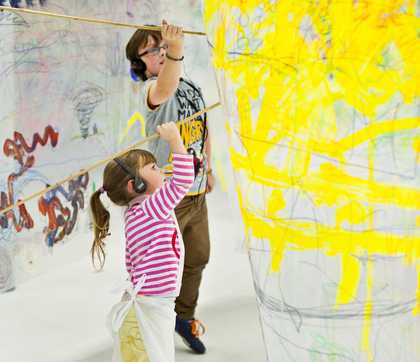 Roger Sinek Tate Liverpool Family event children painting